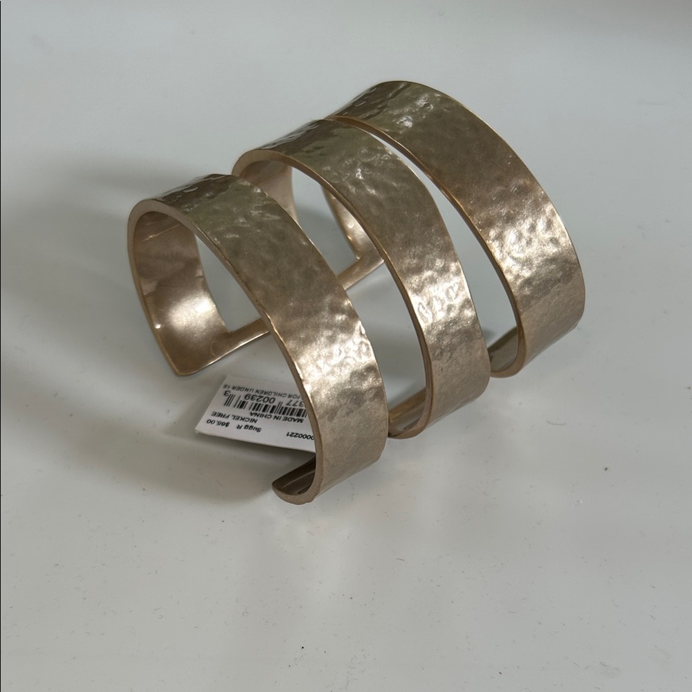 RACHEL by Rachel Roy Chunky Hammered Matte Gold Tone Cuff Bracelet NWT